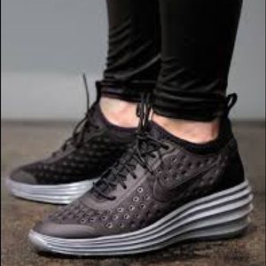 Women’s Nike LUNARELITE SKY HI